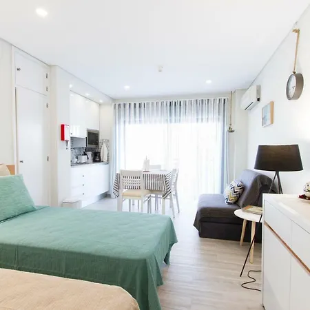 Apartment Oceanview Vau Studio