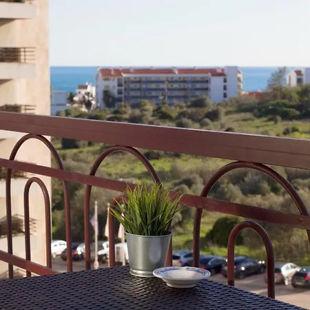 Oceanview Vau Studio